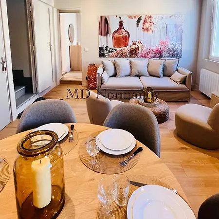 Duplex 2 à 6 Personnes - Plein Centre Deauville