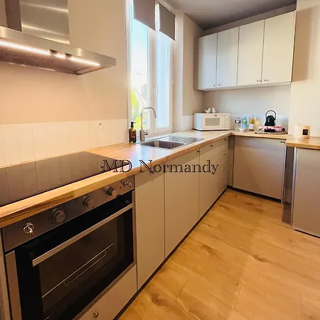 Duplex 2 A 6 Personnes - Plein Centre Apartman Deauville