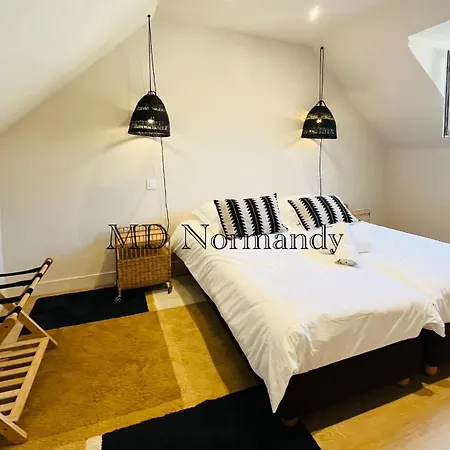 Duplex 2 à 6 Personnes - Plein Centre Apartamento